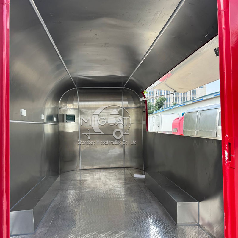 Red Commercial Food Concession - огляд і ціна Commercial Kitchen Interior