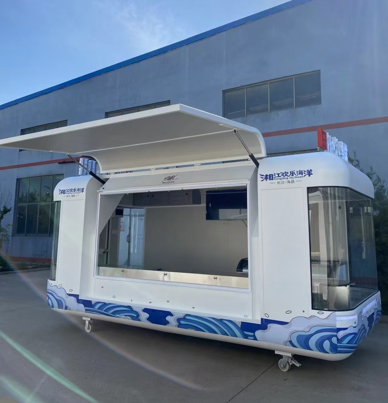 Commercial Standards Food Trai - огляд і ціна Commercial Kitchen Trailer